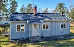 Cozy Home In Mönsterås With Ethernet Internet, Mönsterås